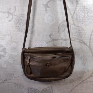 Classic Tan Shoulder Bag